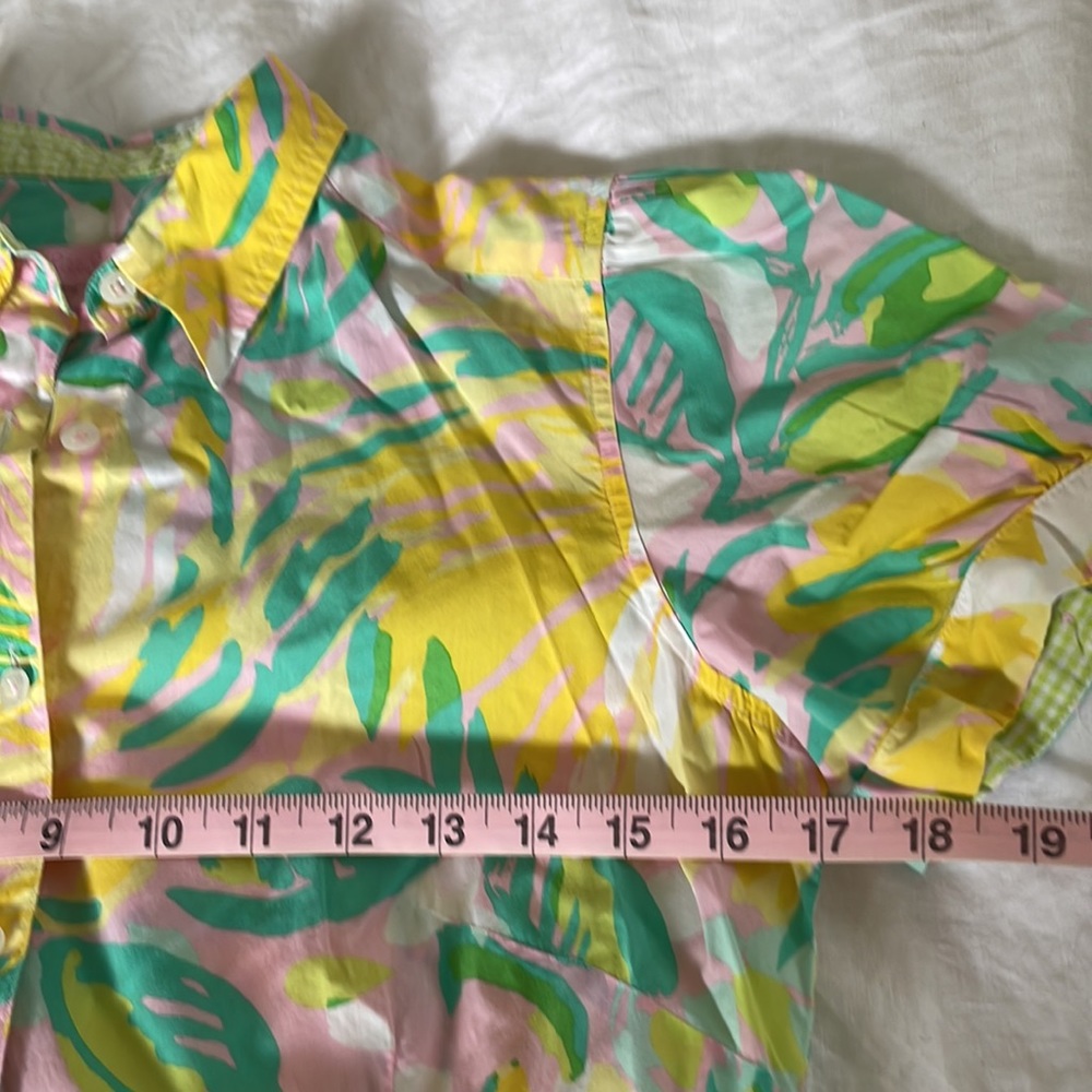 Lily Pulitzer cotton button down with puff sleeves - Picture 10 of 12